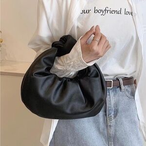 Elegant Black Women's Bag